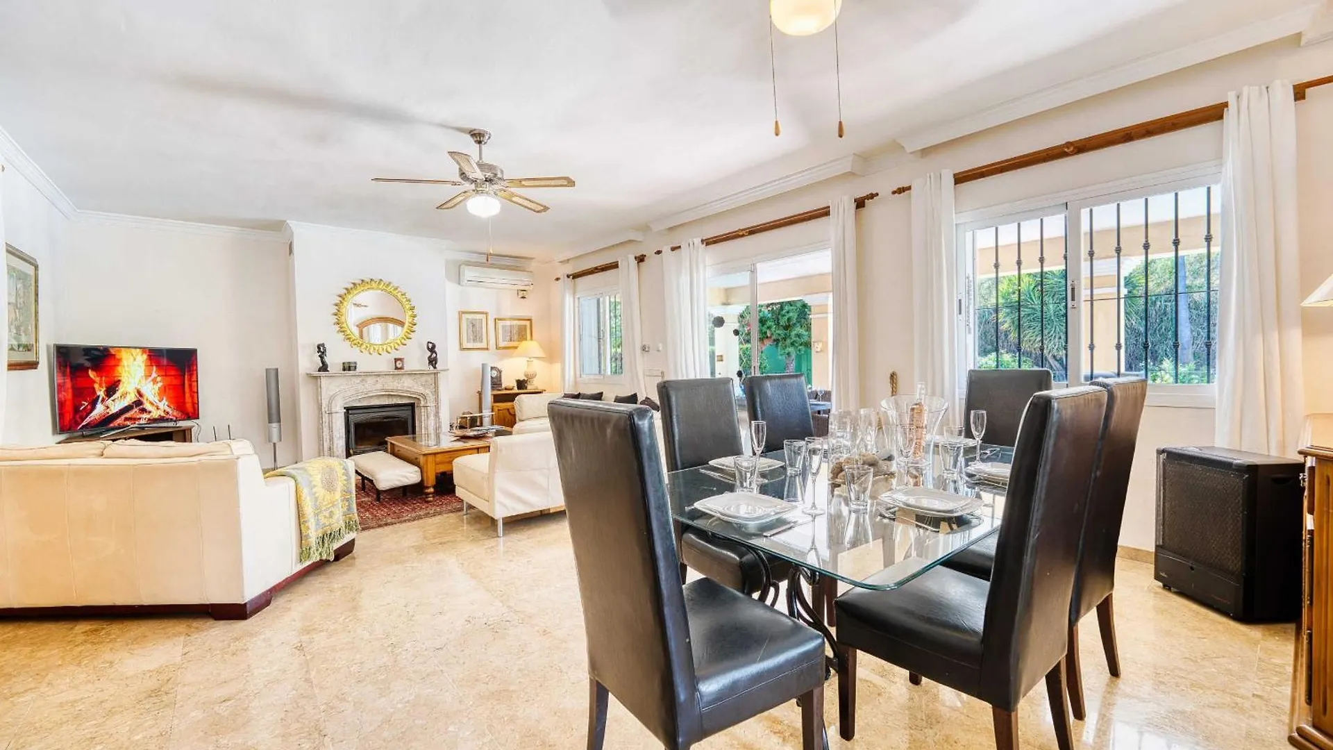 1106 Marbella Large Family Villa Estepona